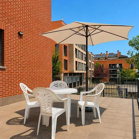 Nuevo Bajo Con Terraza Cerca De Playa Y Metro Con Parking Privado * Urduliz