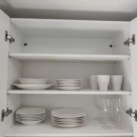 Apartman Nuevo Bajo Con Terraza Cerca De Playa Y Metro Con Parking Privado *